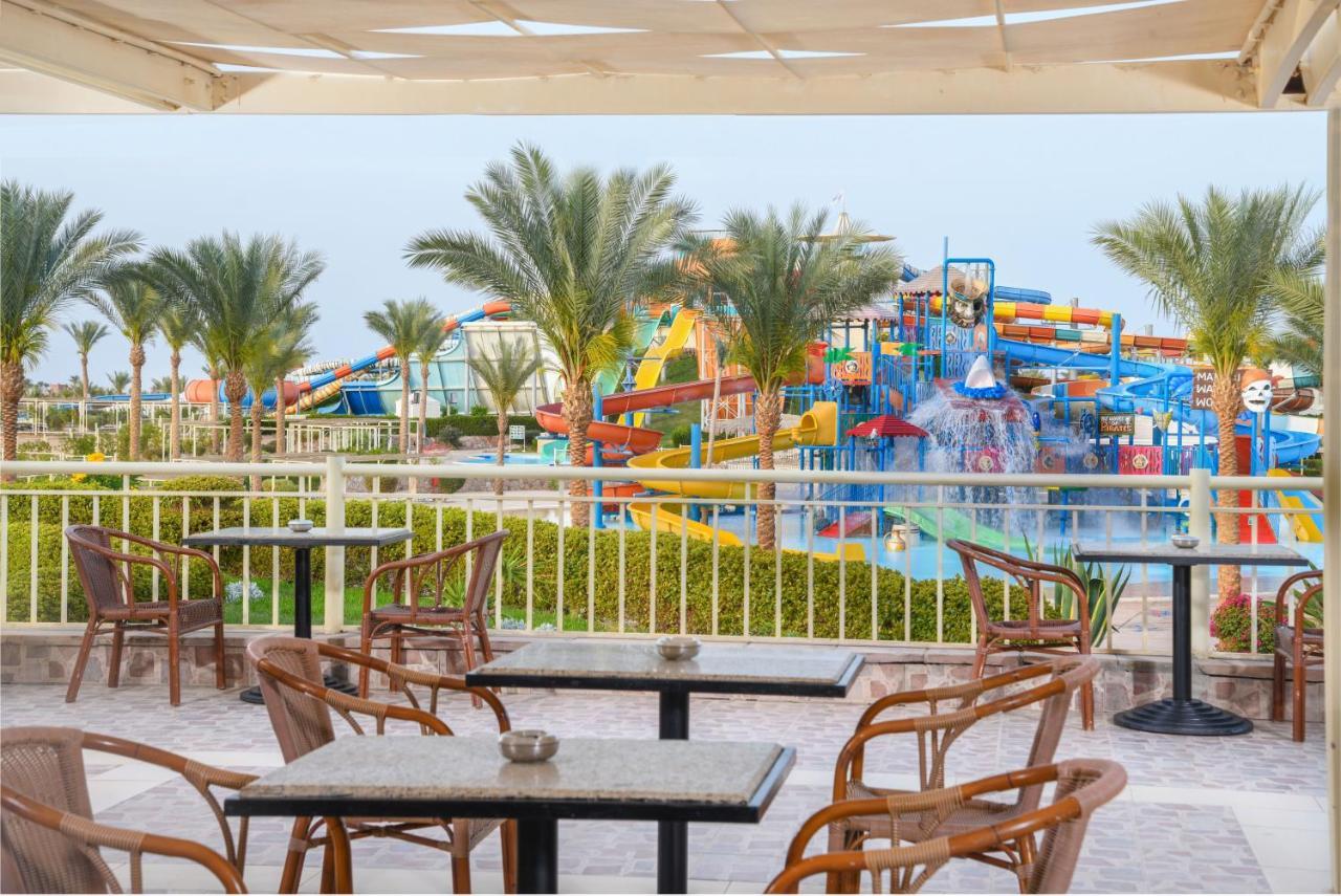 Hotel Jaz Aquaviva Hurghada Esterno foto Aqua Park