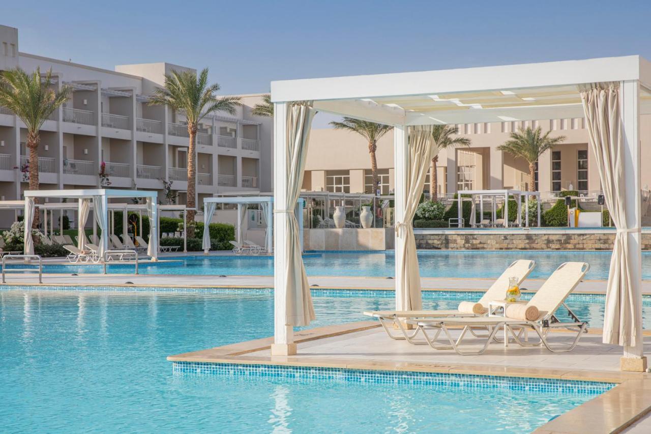 Hotel Jaz Aquaviva Hurghada Esterno foto Pool at the Hilton Sharm El Sheikh