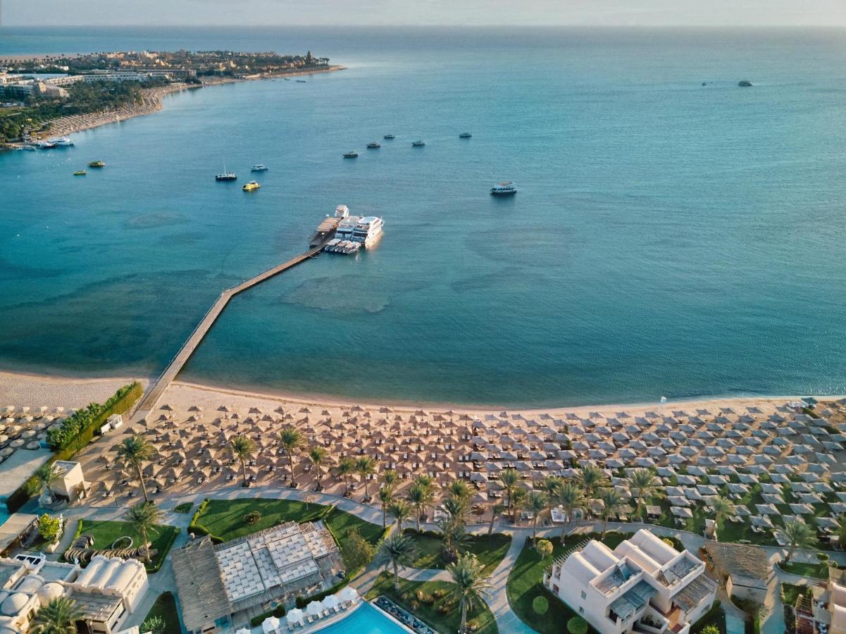 Hotel Jaz Aquaviva Hurghada Esterno foto Aerial view of the resort